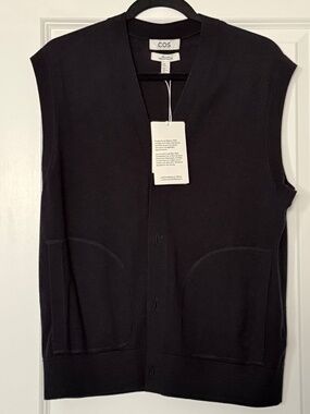 COS Buttoned Merino Wool Vest with Pockets